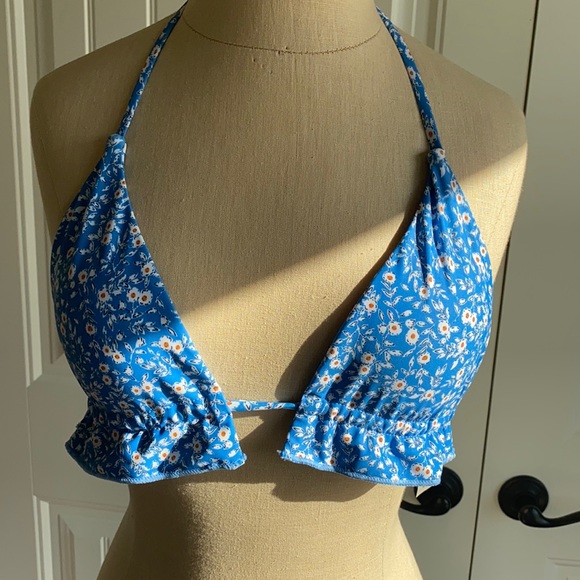 COPY - Floral Ruffle Triangle Halter Bikini Swimsuit - Picture 2 of 6